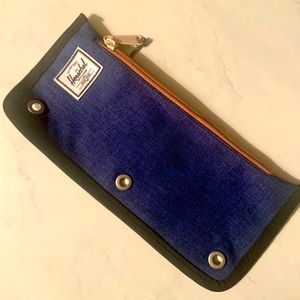 HERSCHEL SUPPLY CO. Denim-Inspired Blue Three-Ring Binder Pencil/Pen Case NEW!